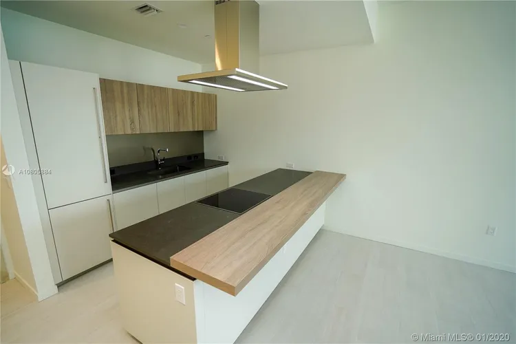 Brickell Flatiron #1806 image #43