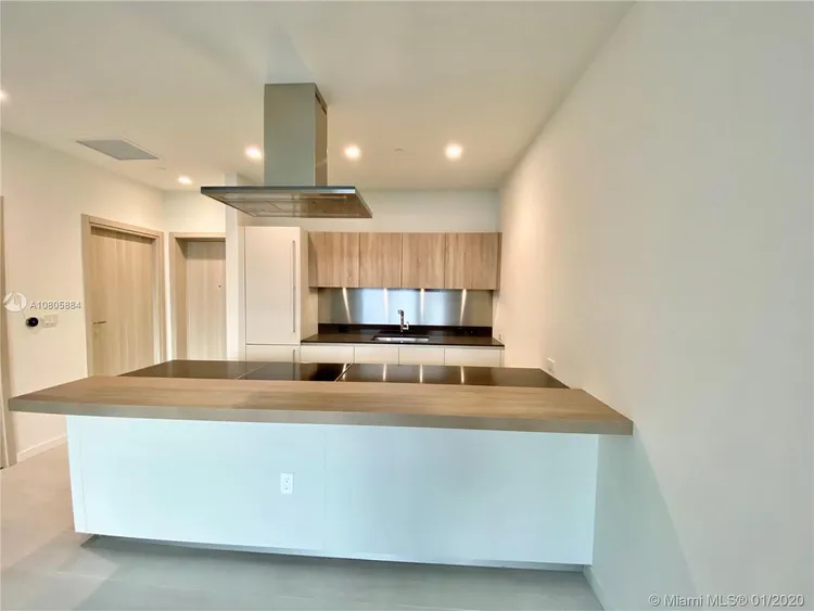 Brickell Flatiron #1806 image #45