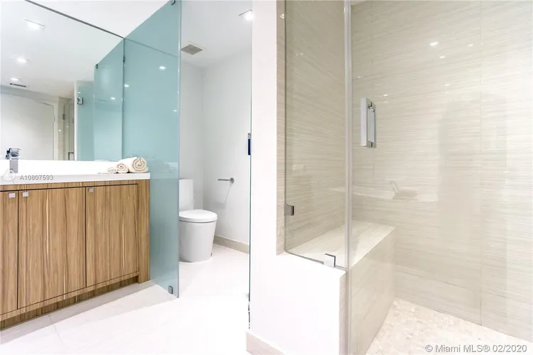 The Tiffany #505 image #17