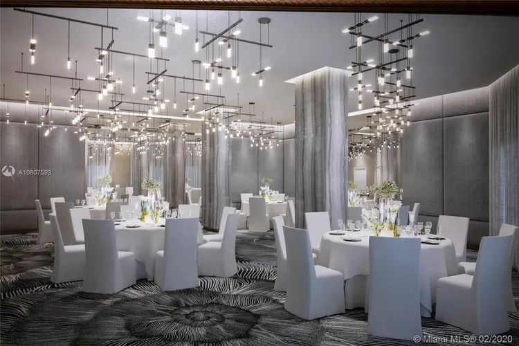 The Tiffany #505 image #32