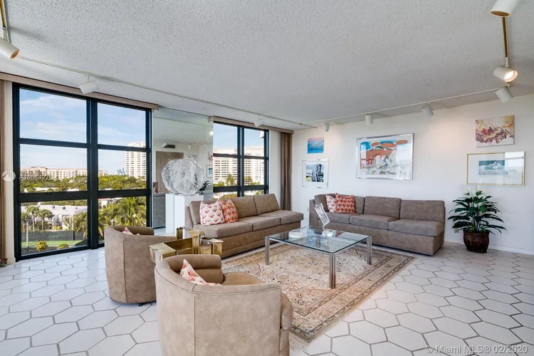 Towers of Key Biscayne #E608 image #7