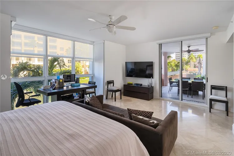 Ocean Club - Lake Villa Three #202 image #10