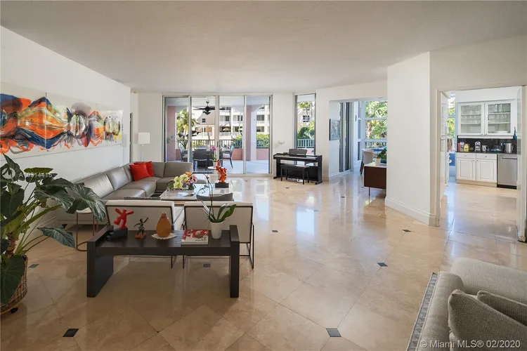 Ocean Club - Lake Villa Three #202 image #6