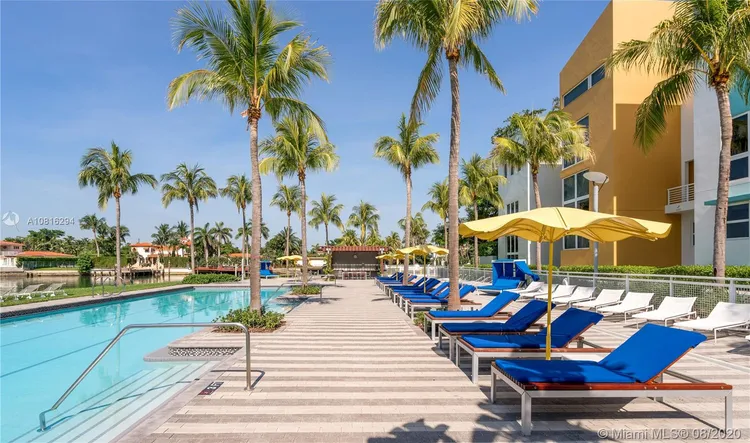 Gorlin at Aqua #803 image #14