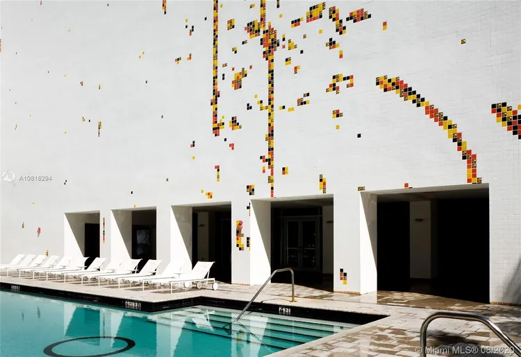 Gorlin at Aqua #803 image #17