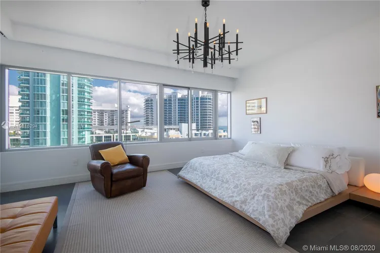 Gorlin at Aqua #803 image #8