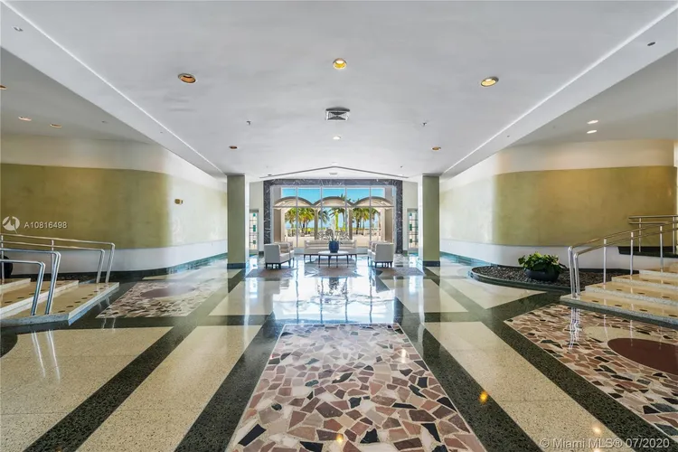 Executive #9E image #18