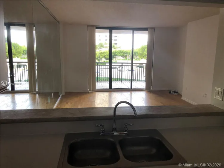 Brickell Key II #602 image #11