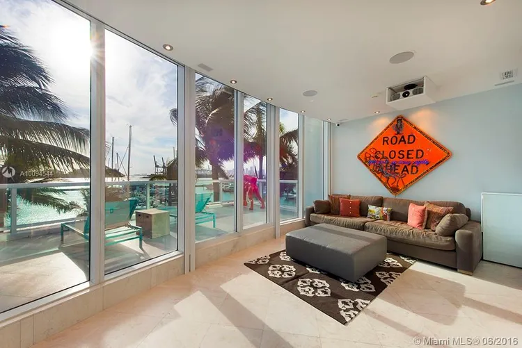 Gorlin at Aqua #802 image #16