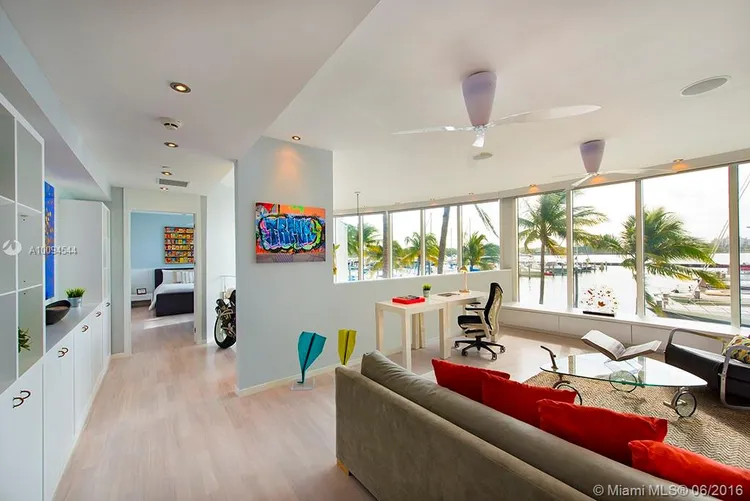 Gorlin at Aqua #802 image #7