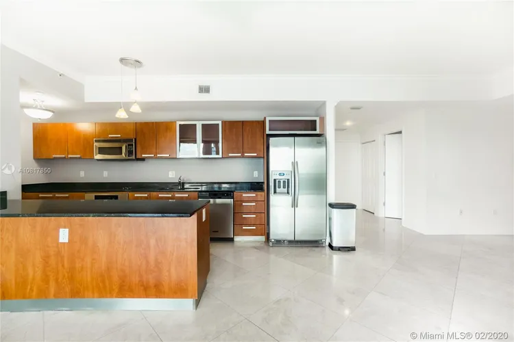 Atrium #1-804 image #10