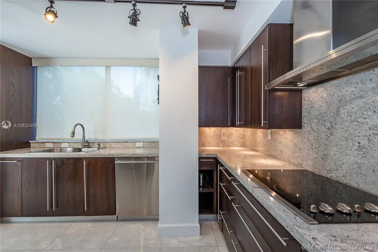 Imperial at Brickell #401 image #13