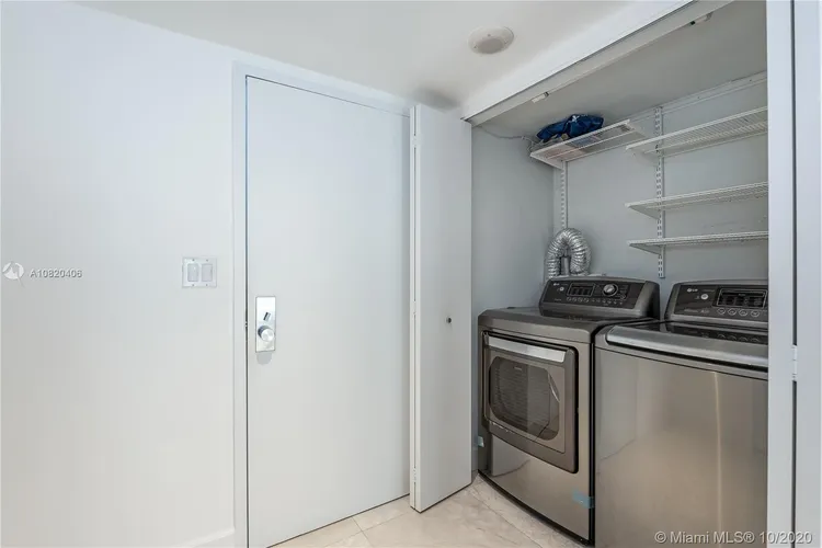 Imperial at Brickell #401 image #16