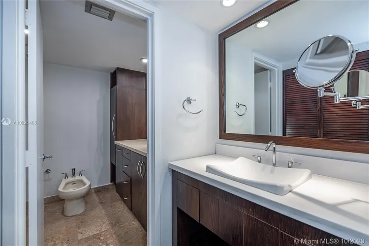 Imperial at Brickell #401 image #24