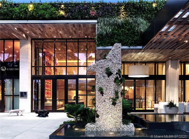 1 Hotel & Homes #1410 image #15