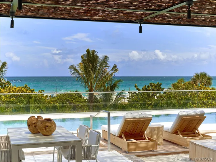 1 Hotel & Homes #1410 image #17
