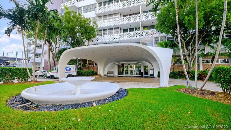 Belle Plaza #415 image #19