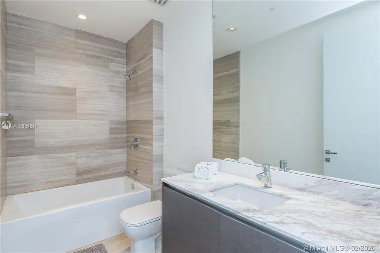 Echo Brickell #4401 image #14