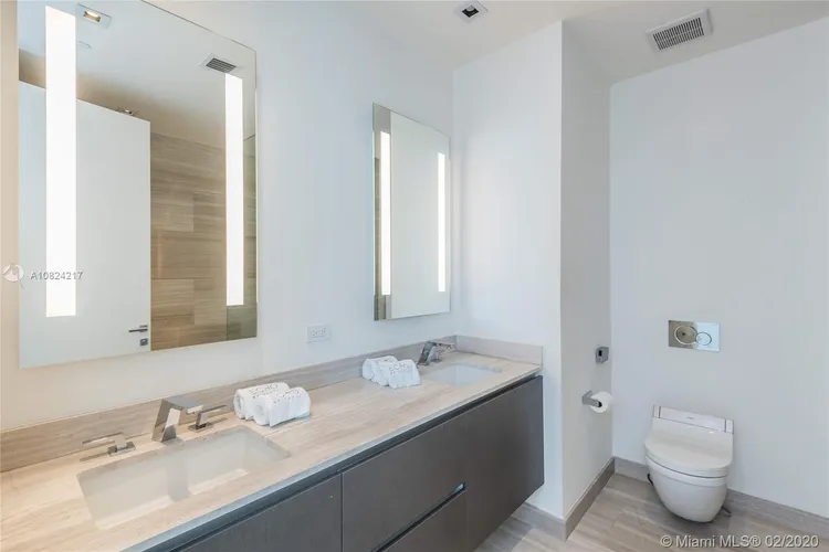 Echo Brickell #4401 image #25