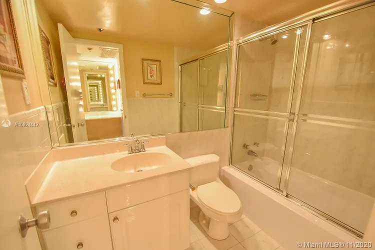 The Alexander #1015 image #10