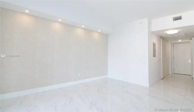 Brickell House #2812 image #12