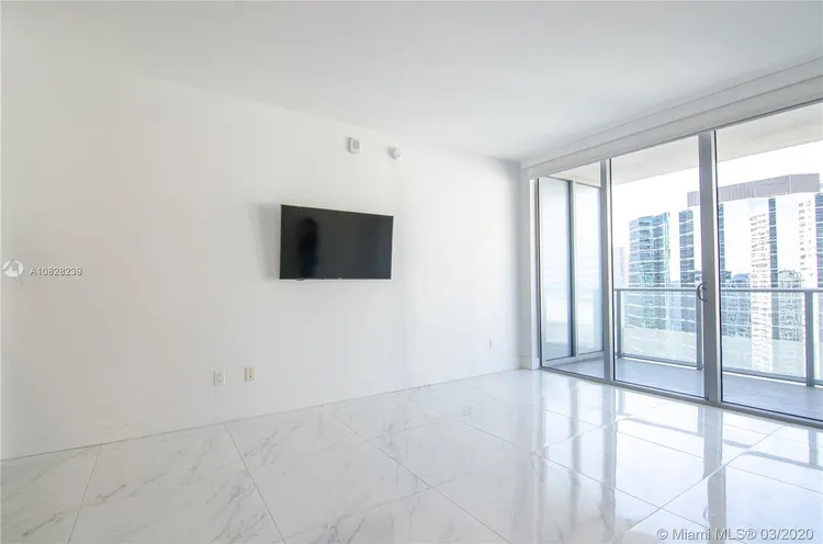 Brickell House #2812 image #14