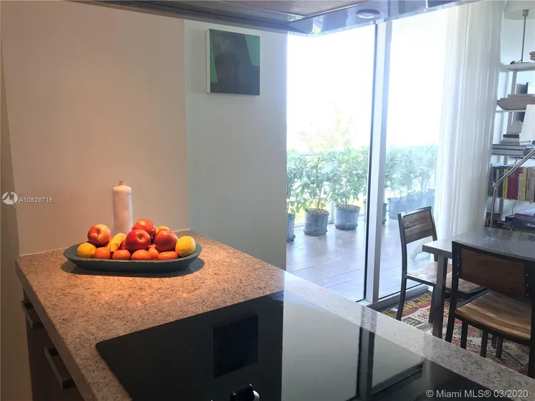 IOS on the Bay #305 image #9