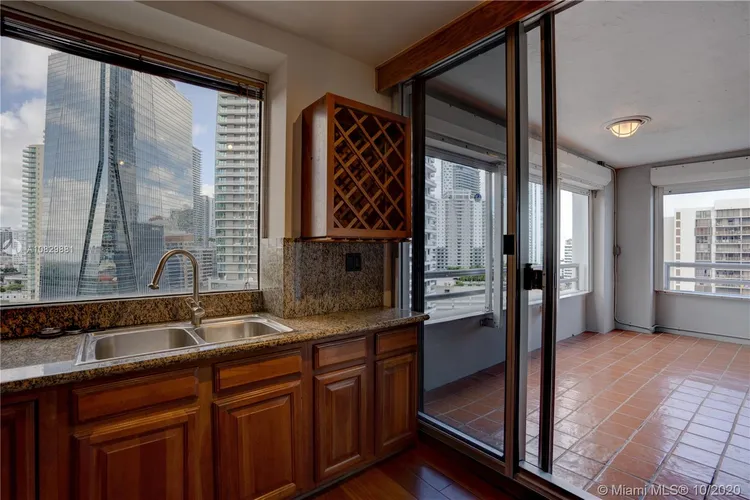 The Palace Condo #C1605 image #12