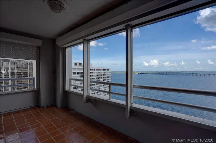 The Palace Condo #C1605 image #20