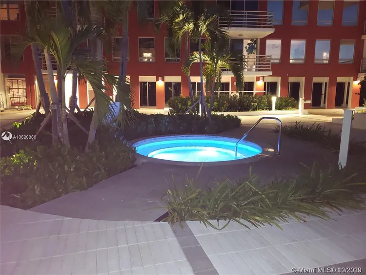 The Palace Condo #C1605 image #9