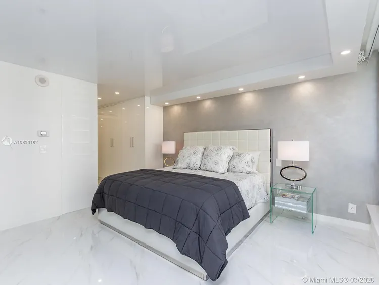 Bal Harbour 101 #1006 image #29