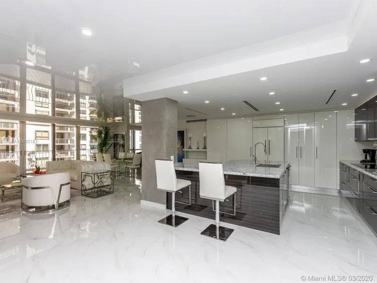 Bal Harbour 101 #1006 image #6