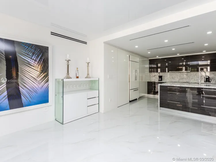 Bal Harbour 101 #1006 image #8