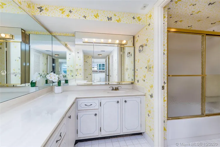 Maison Grande #635 image #24