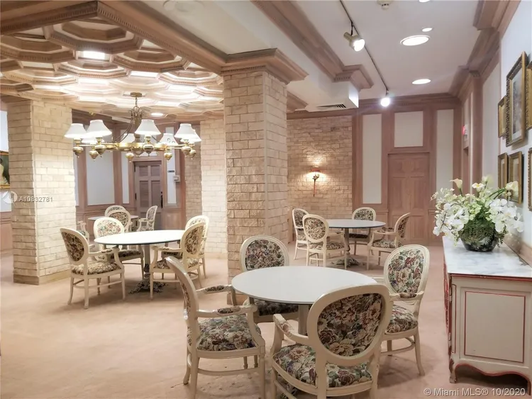 Maison Grande #635 image #32