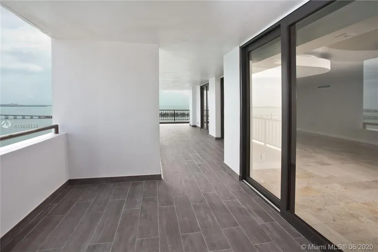 Villa Regina Condo #2201 image #22