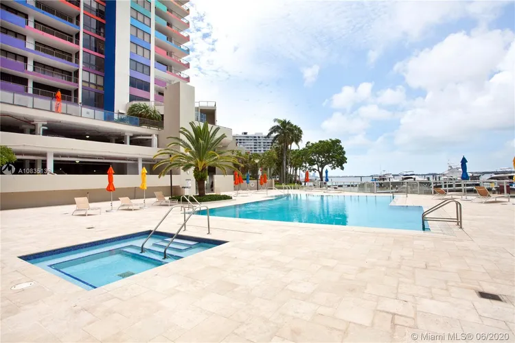 Villa Regina Condo #2201 image #28