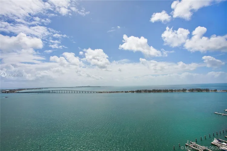 Villa Regina Condo #2201 image #29