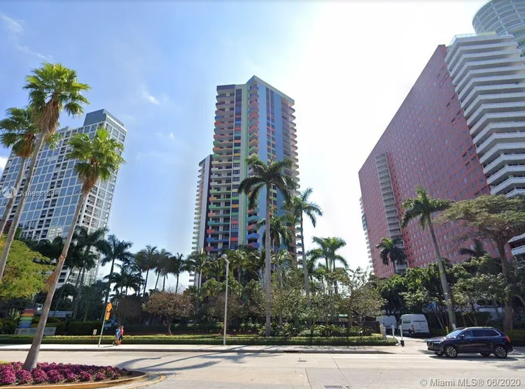 Villa Regina Condo #2201 image #32