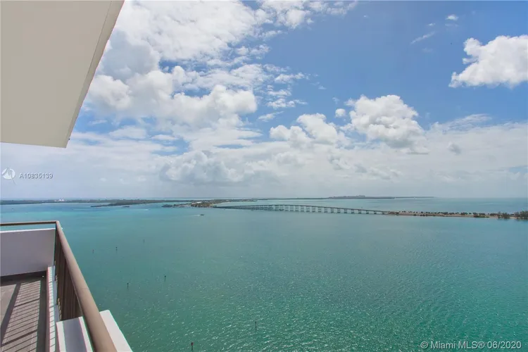 Villa Regina Condo #2201 image #6