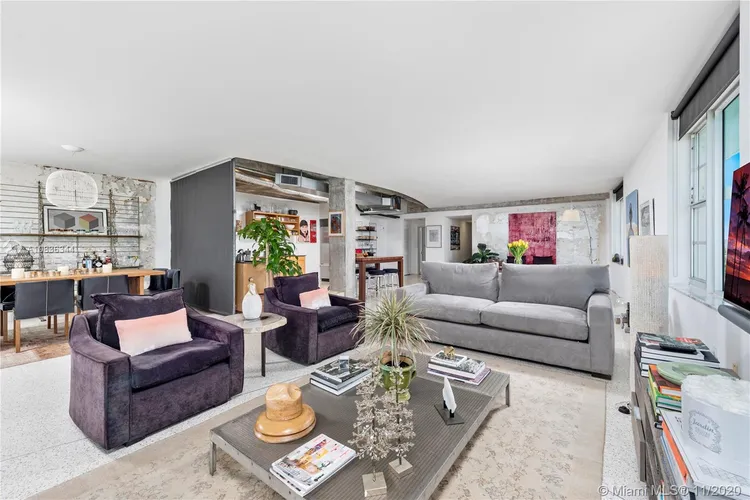 Imperial House #12E image #19