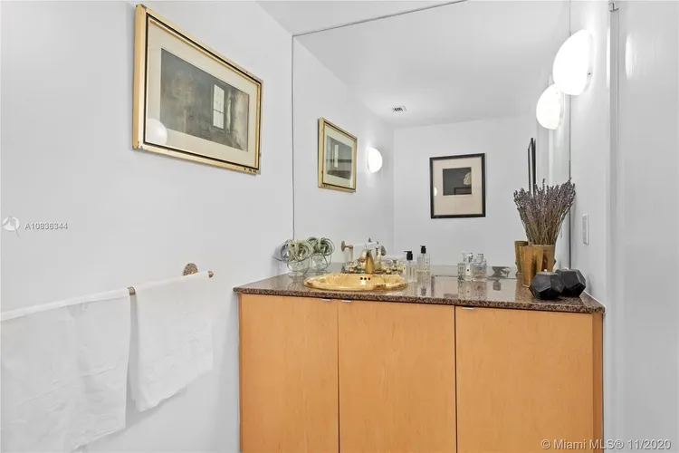 Imperial House #12E image #23