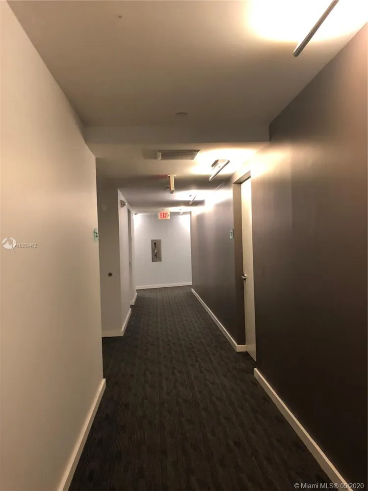 Mint #2205 image #10