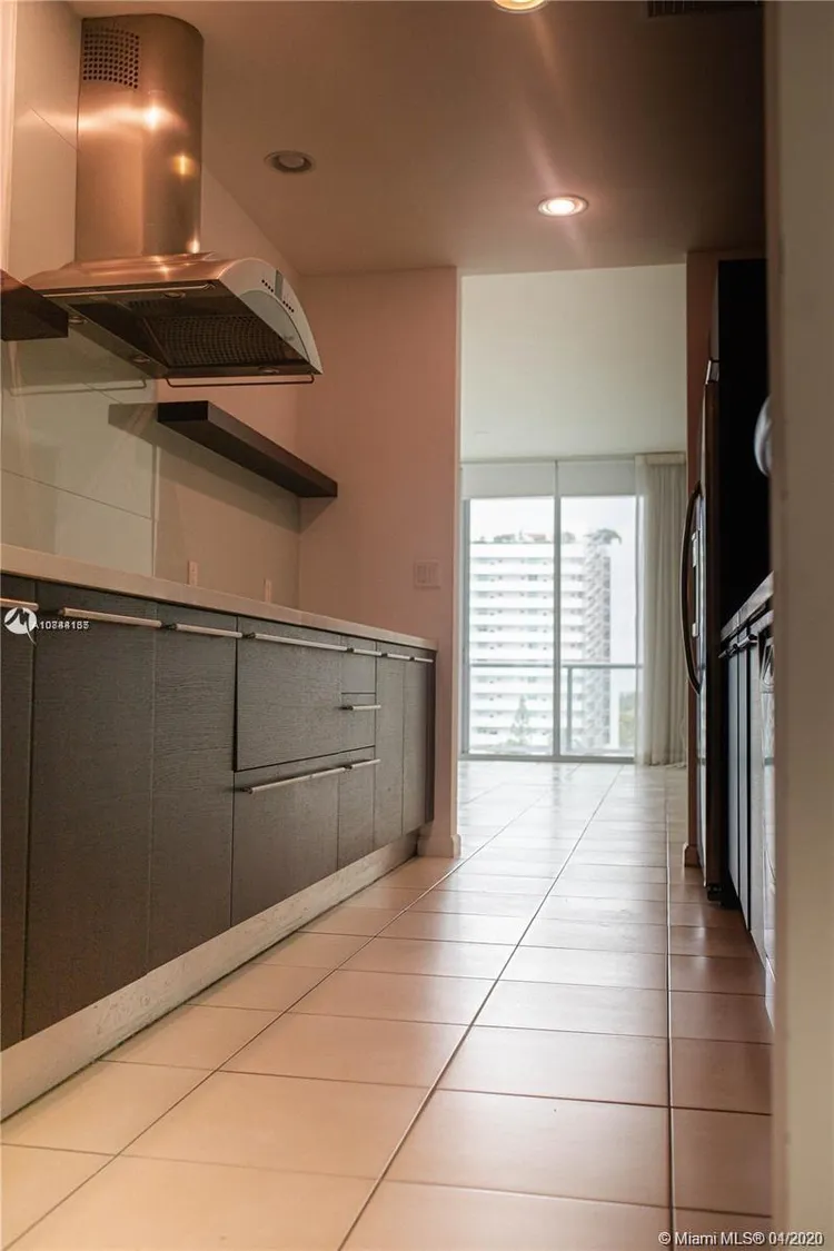 Eloquence on the Bay #804 image #10