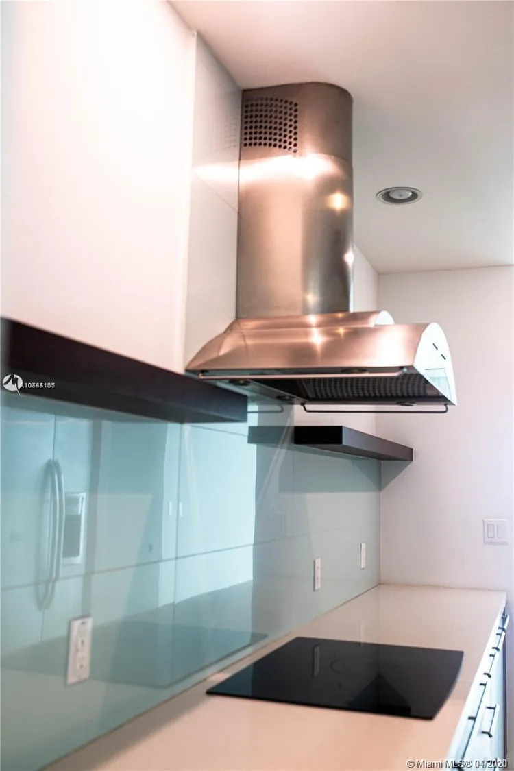 Eloquence on the Bay #804 image #11