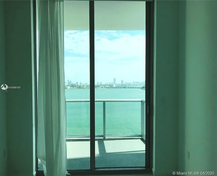 Eloquence on the Bay #804 image #14