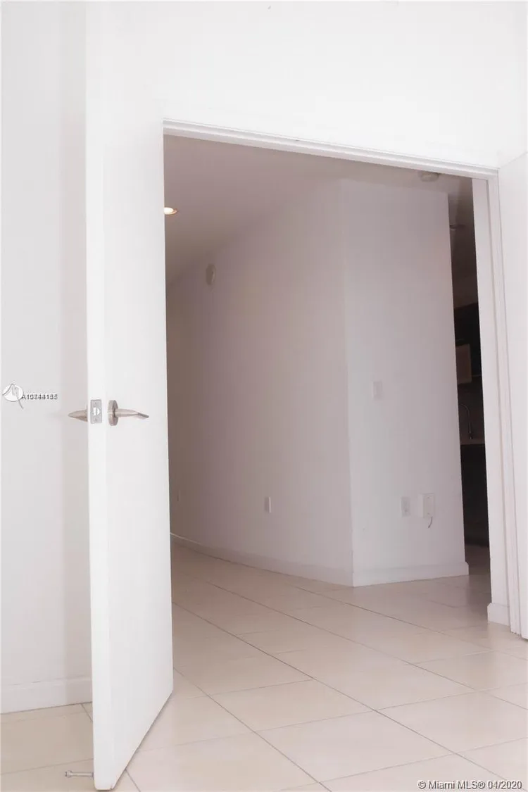 Eloquence on the Bay #804 image #27