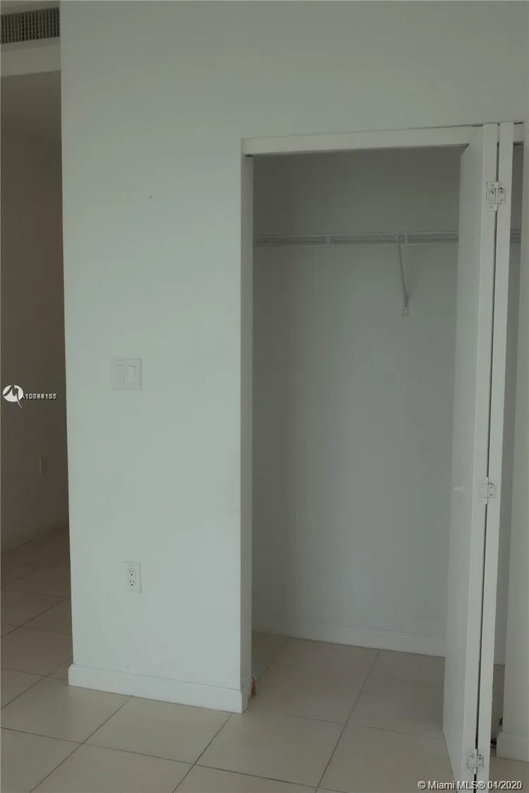 Eloquence on the Bay #804 image #34