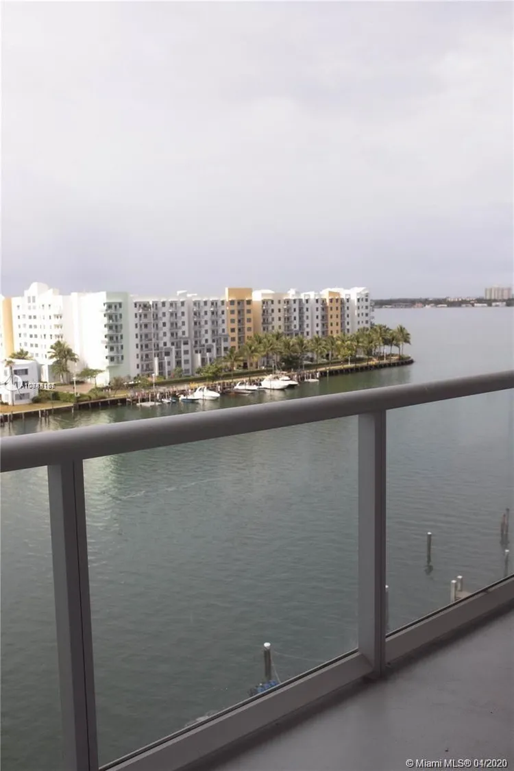 Eloquence on the Bay #804 image #35