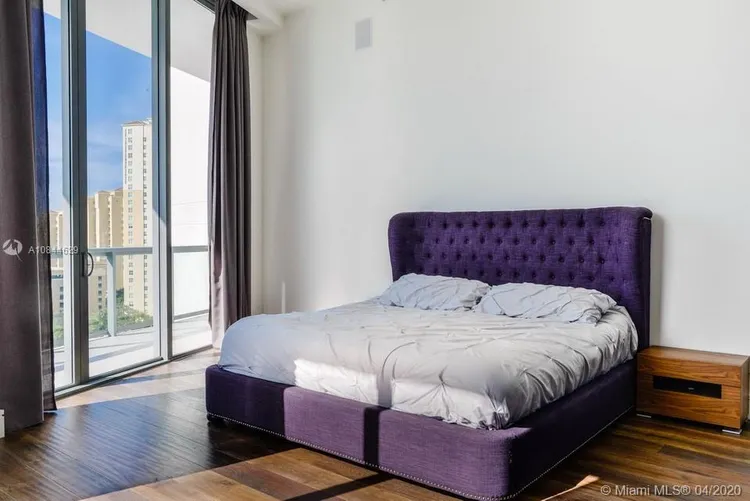 Echo Aventura #UPH01 image #13